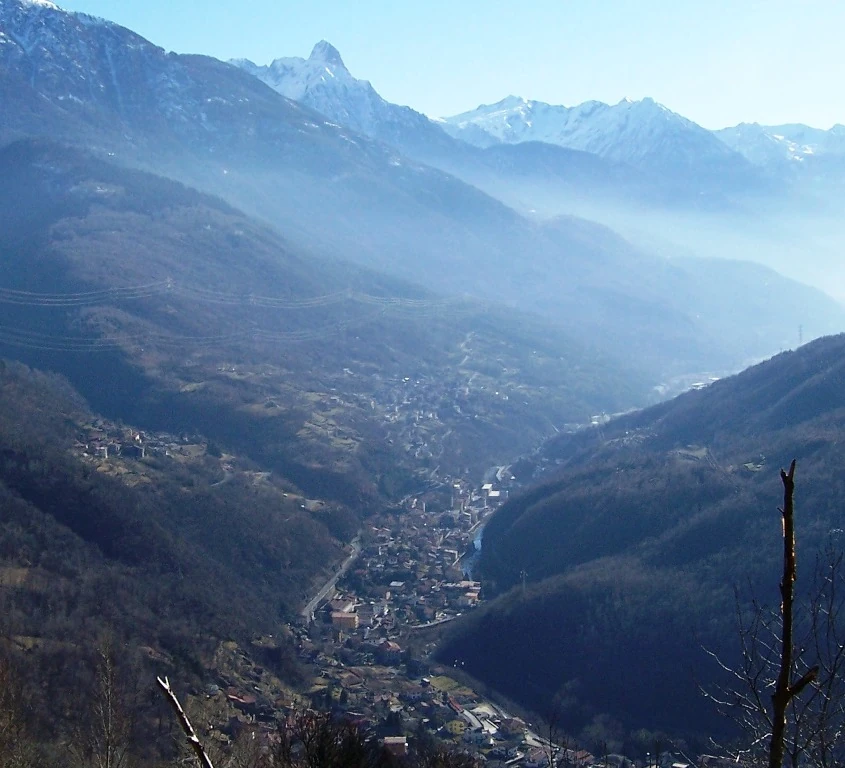 Panorama di Cedegolo, Grevo e Andrista nella Valle Camonica.